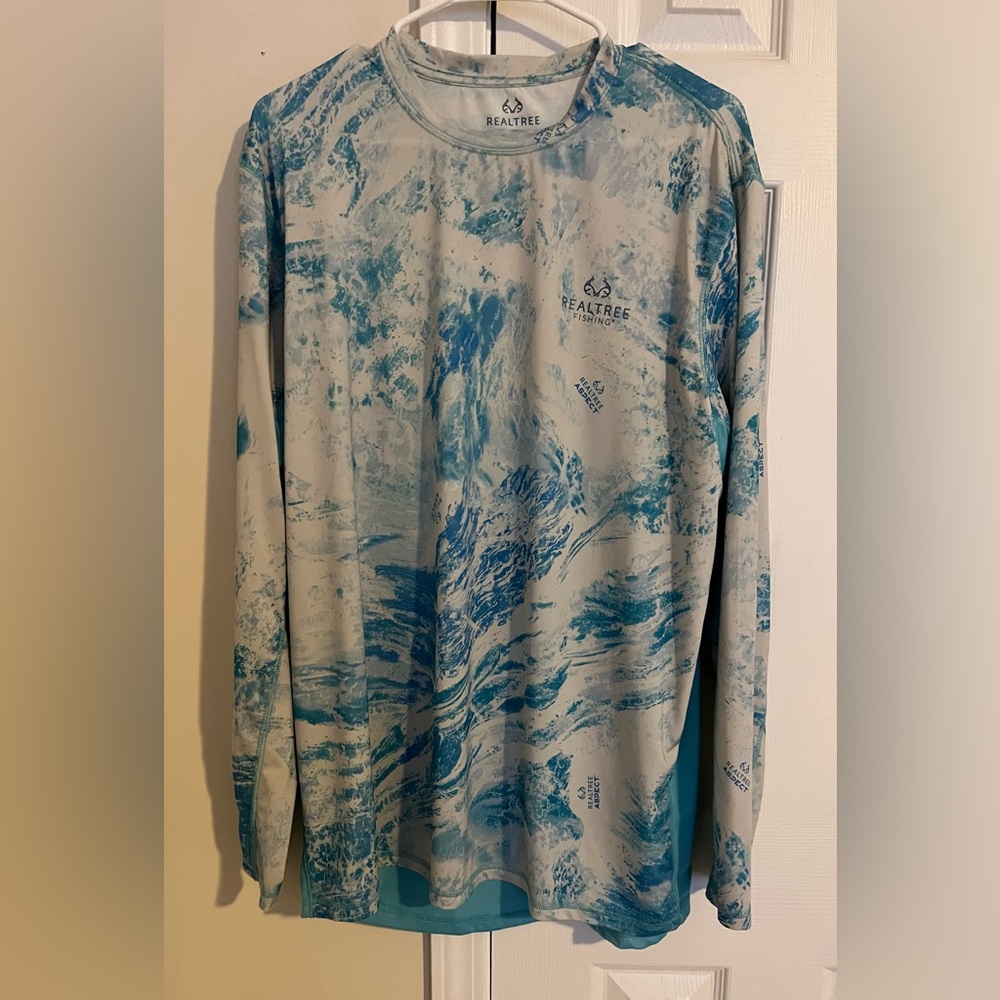 Realtree Blue and White Men's Shirt Size XL